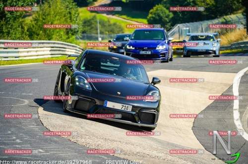 Tf-20250810-karussell4c-edit