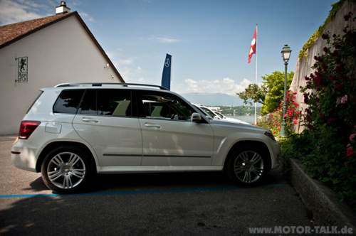 2012-mercedes-benz-glk-x204-010