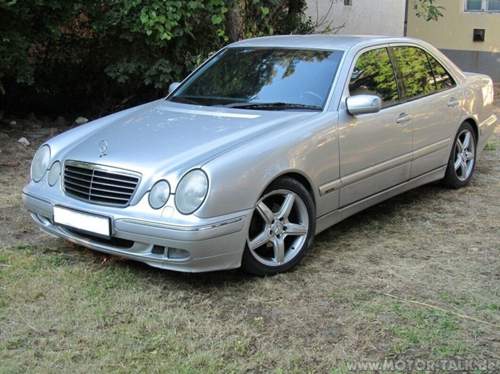 E220