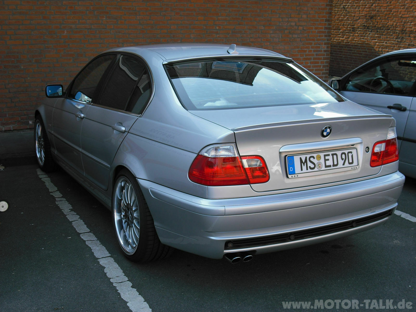 Zeigt mal her eure schönen E46 :)