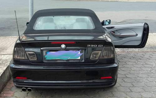 E46 330ci hinten