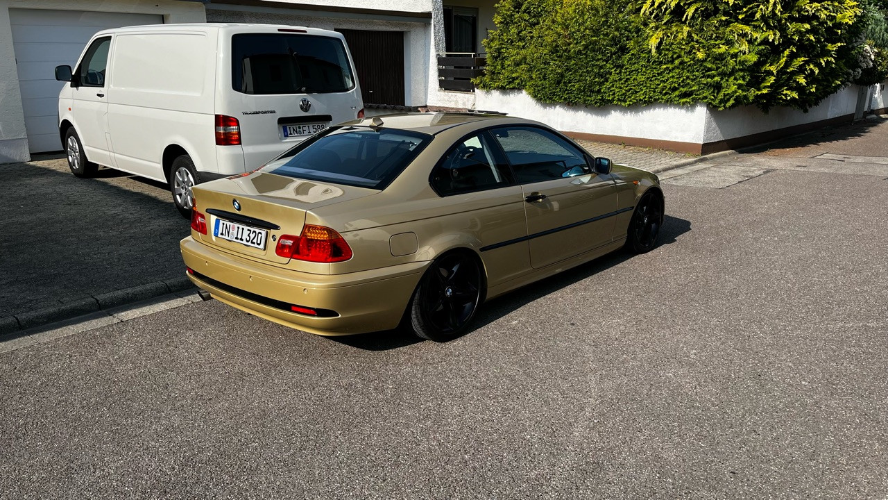 Zeigt mal her eure schönen E46 :)
