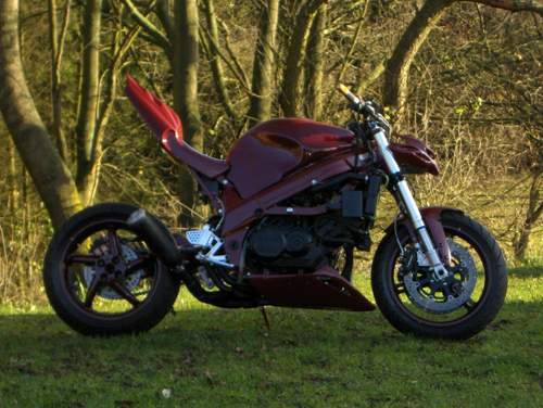 VFR 750 F