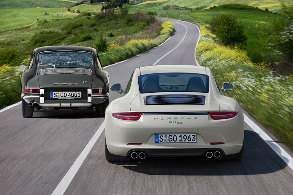Genau 50 Jahre nach Marktstart zeigt Porsche den Jubiläums-Elfer: Das Sondermodell erinnert mit Details an den Ur-911