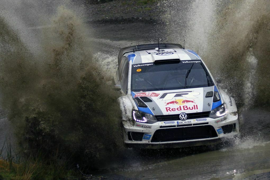 Sébastien Ogier in seinem Polo R WRC beim Rennen in Wales