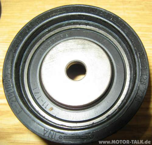 Fuehrungsrolle-zahnriemen-x20xev
