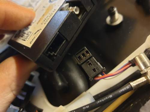 Linker Stecker.jpg