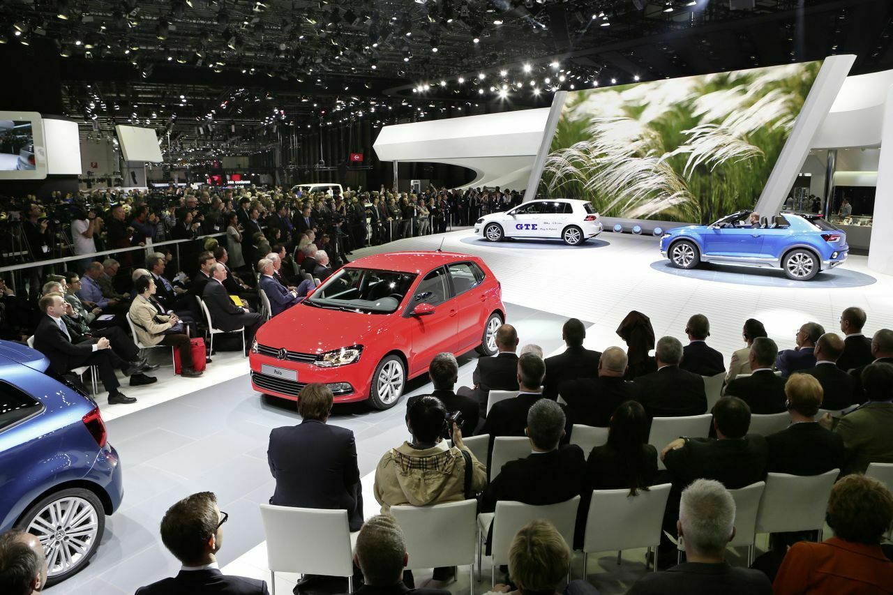 Vor jeder wichtigen Messe veranstaltet VW einen großen Konzernabend, mit vielen Marken, Modellen und Managern