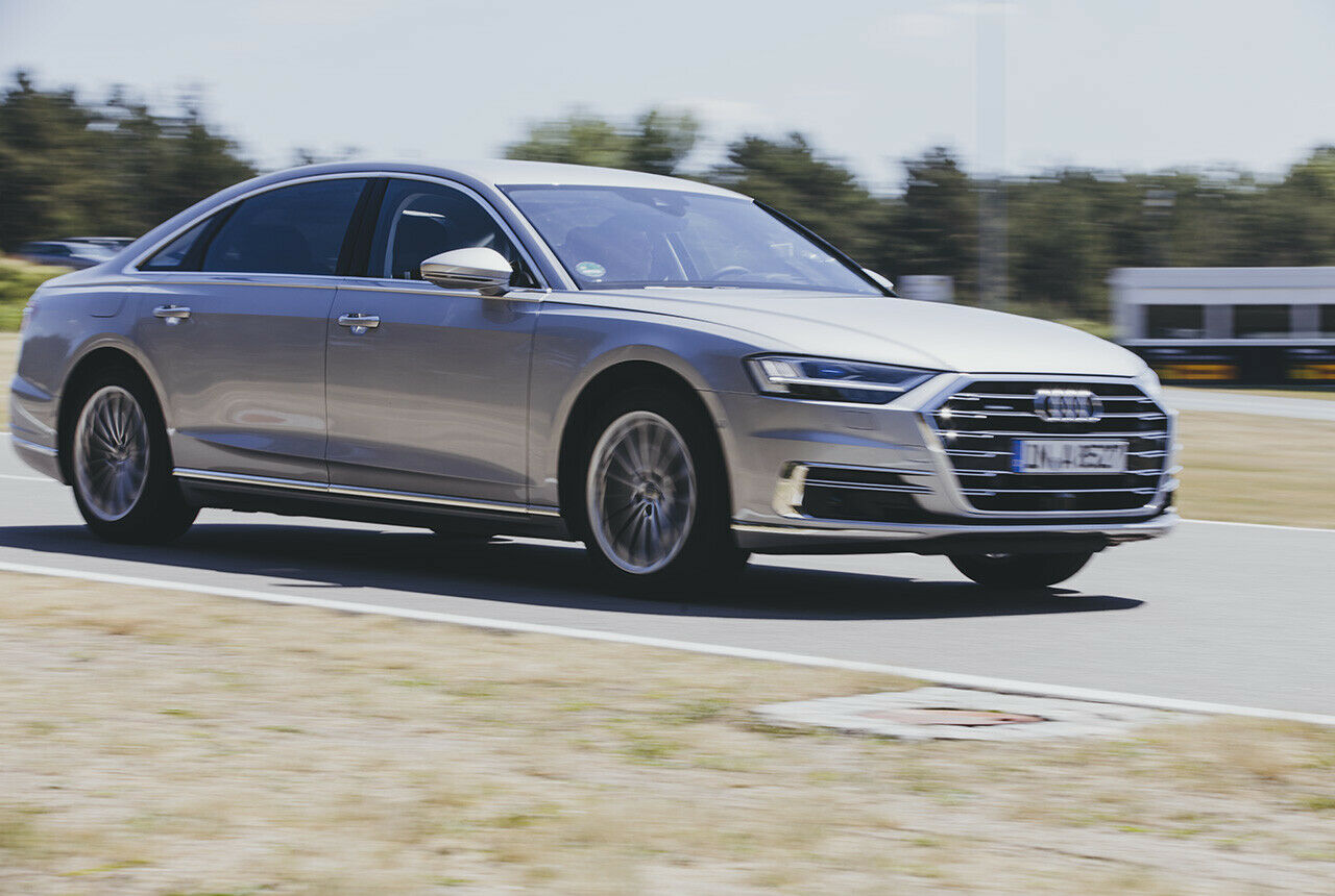 Die Allradlenkung lässt Audi sich mit knapp 2.000 Euro bezahlen