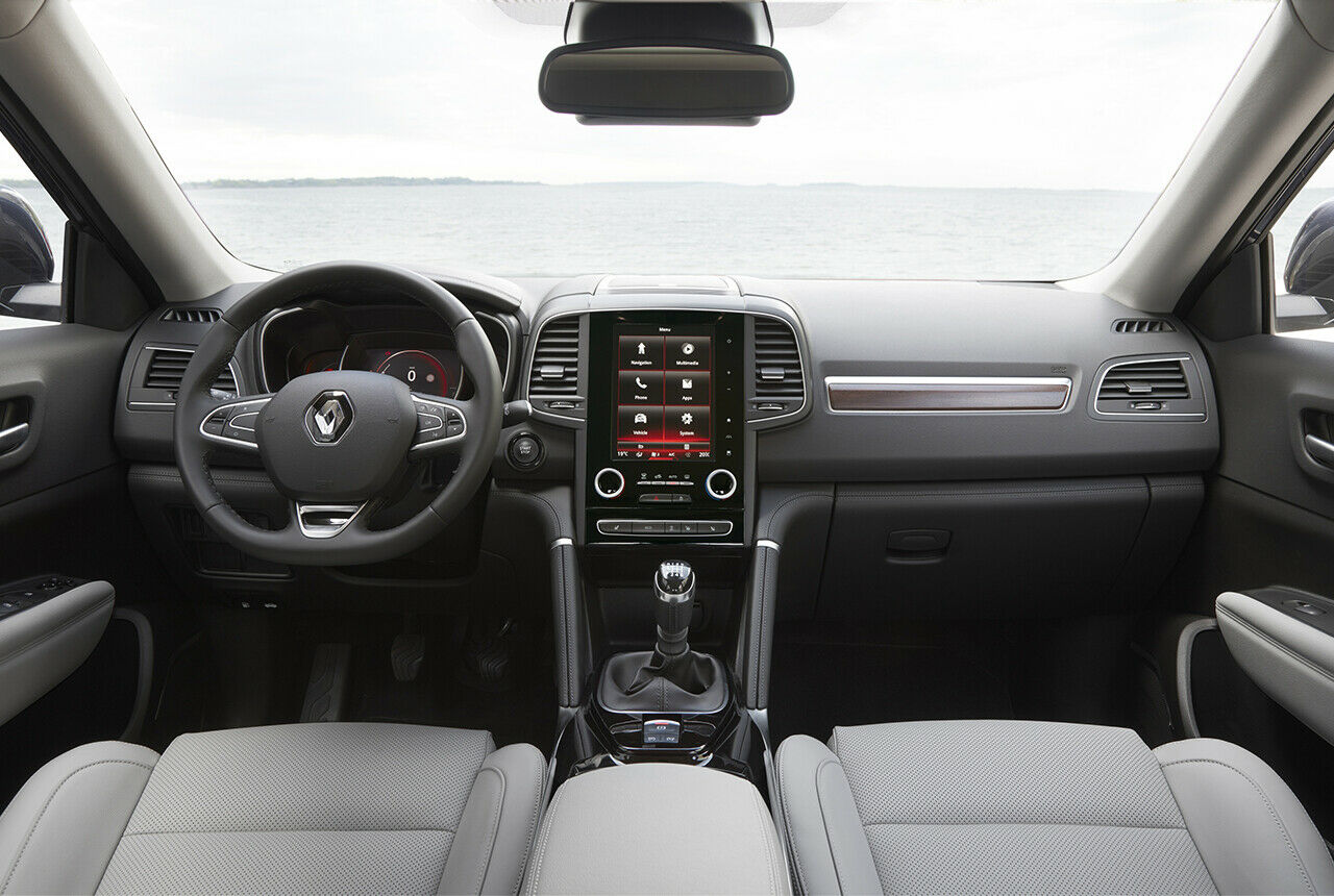 Innenraum des Renault Koleos: Der 8,7 Zoll Touch-Screen ist für die Ausstattungslinien "Intense" und "Initiale Paris" serienmäßig