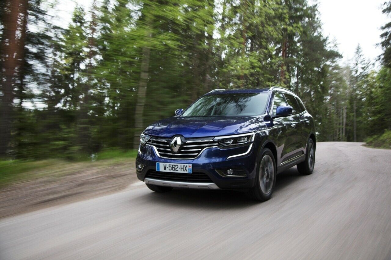 Der neue Koleos überragt den Vorgänger in der Länge um 15 Zentimeter