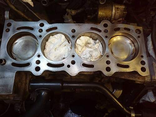 Motorblock gereinigt