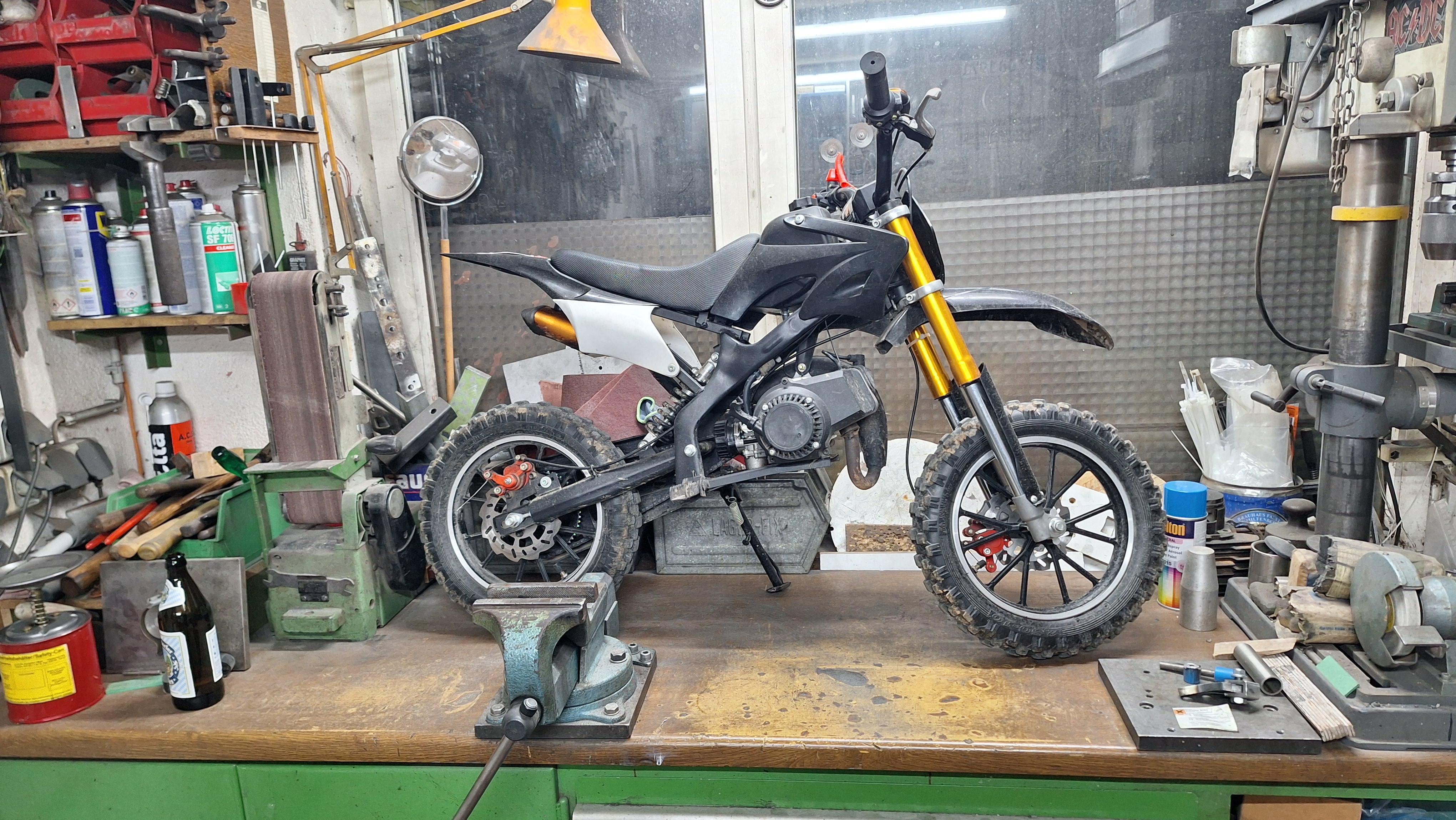 Pitbike.jpg