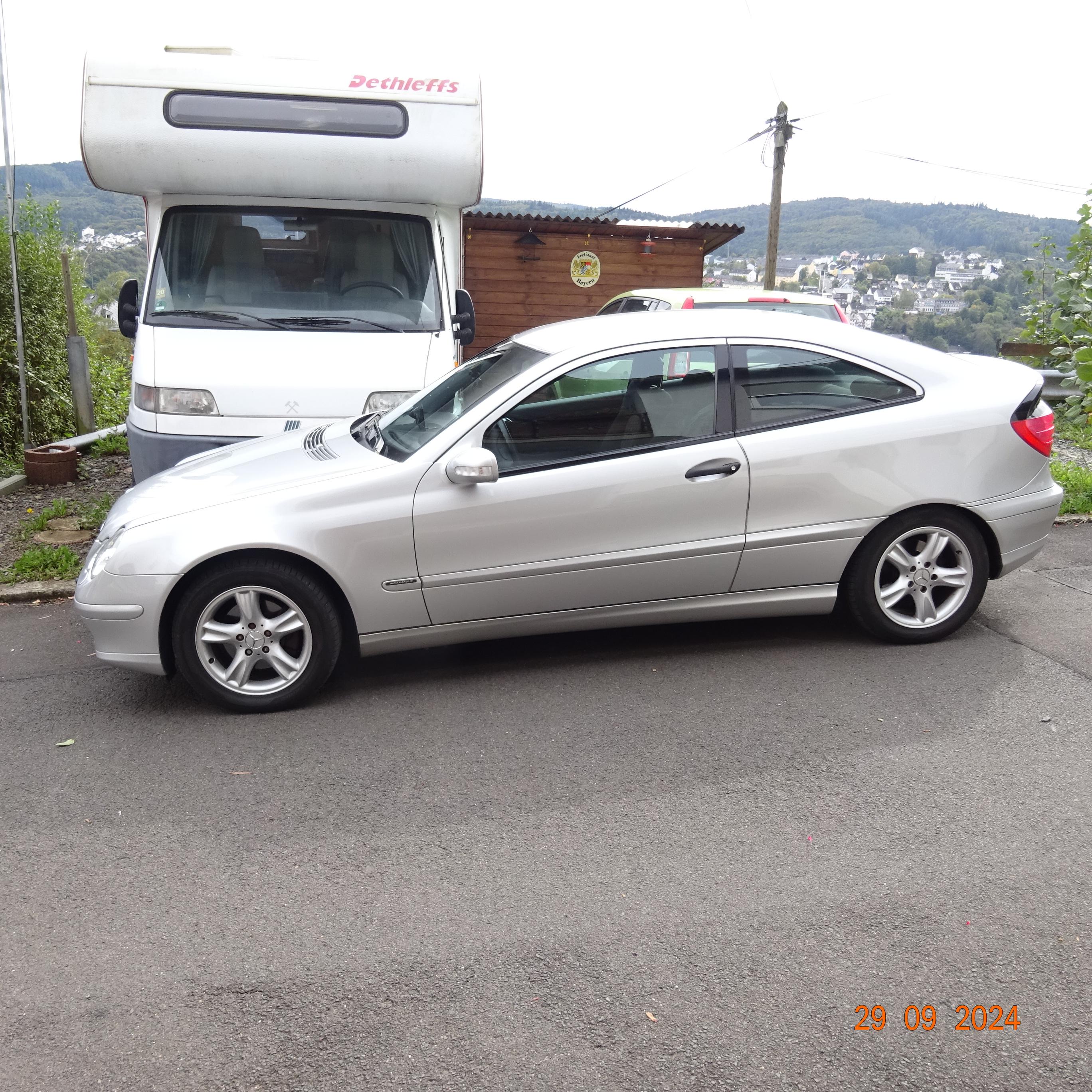 Mercedes w203 180kompressor oder Audi a6 c5 facelift 2.4