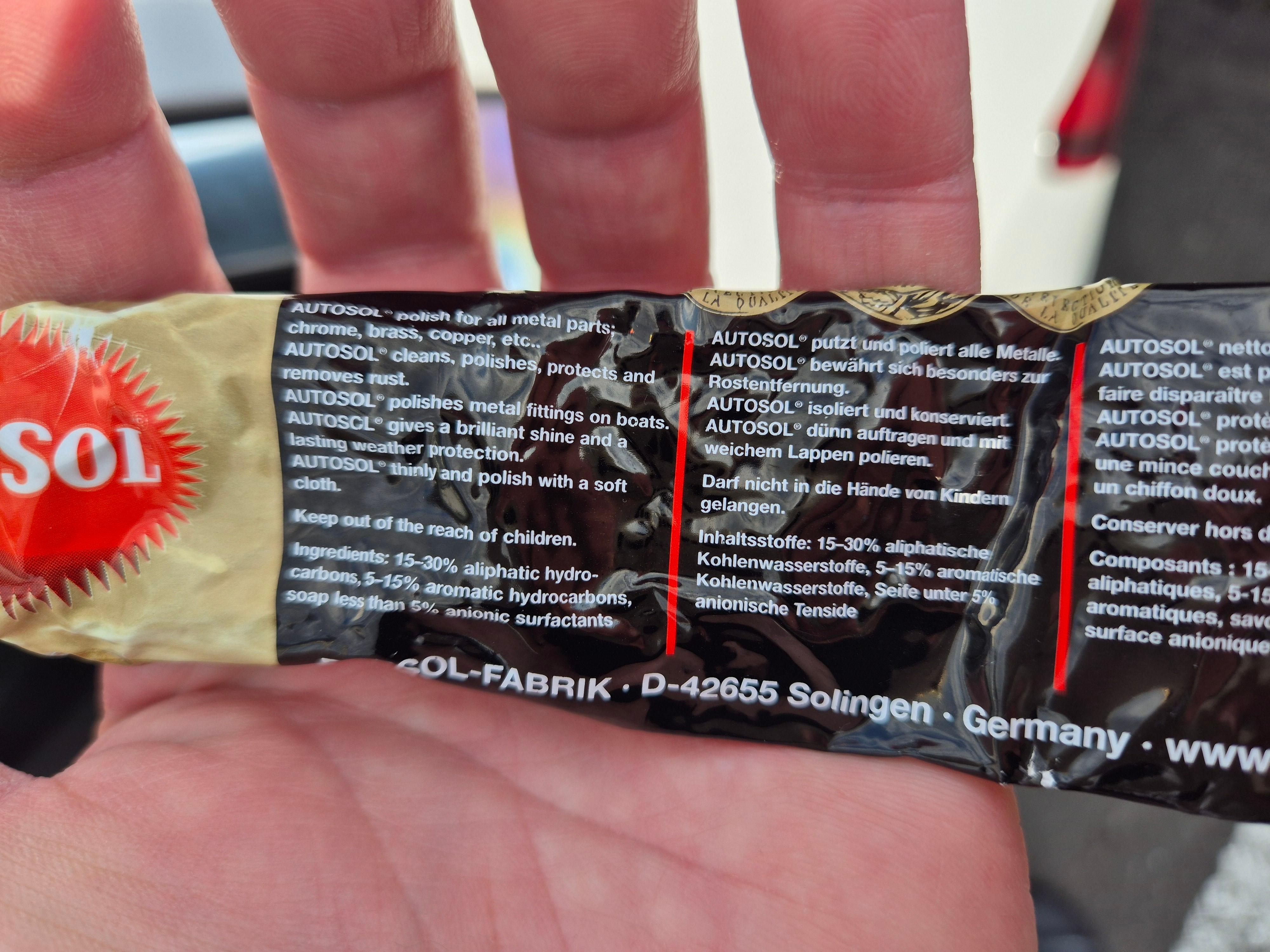 Chromleisten polieren