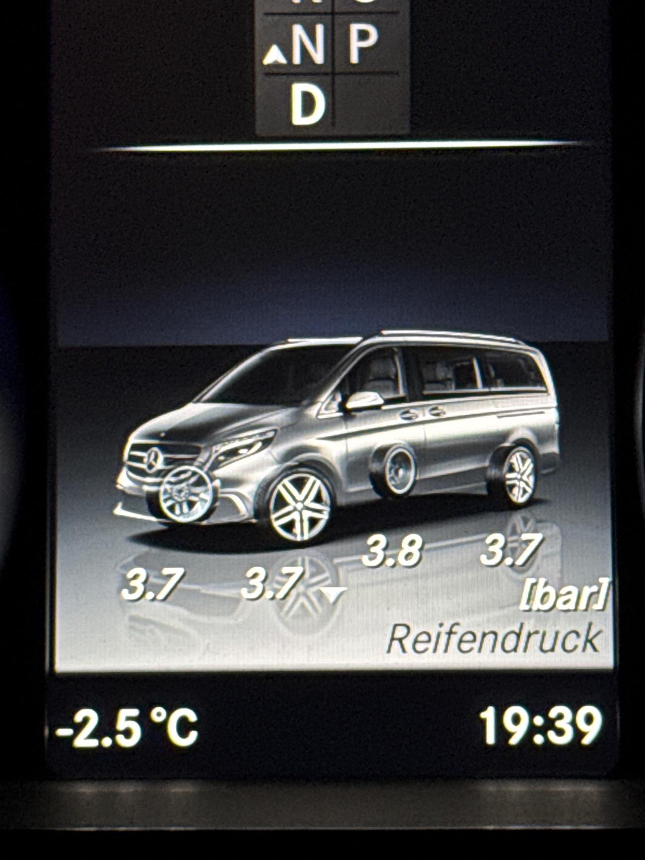 Zeigt her Eure Felgen / Räder auf der neue Mercedes V Klasse 447